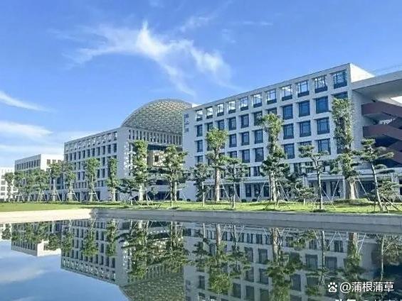媒体：民办高校招生“冰火两重天”