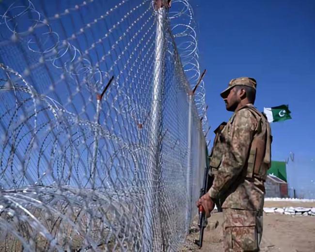 阿富汗巴基斯坦冲突子弹来回穿梭