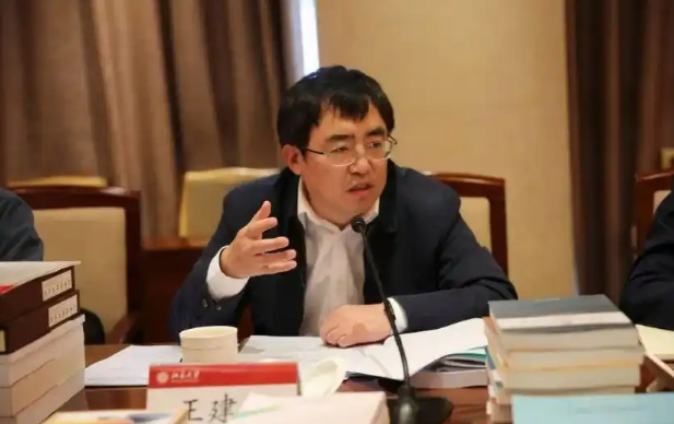 王建华 王建华