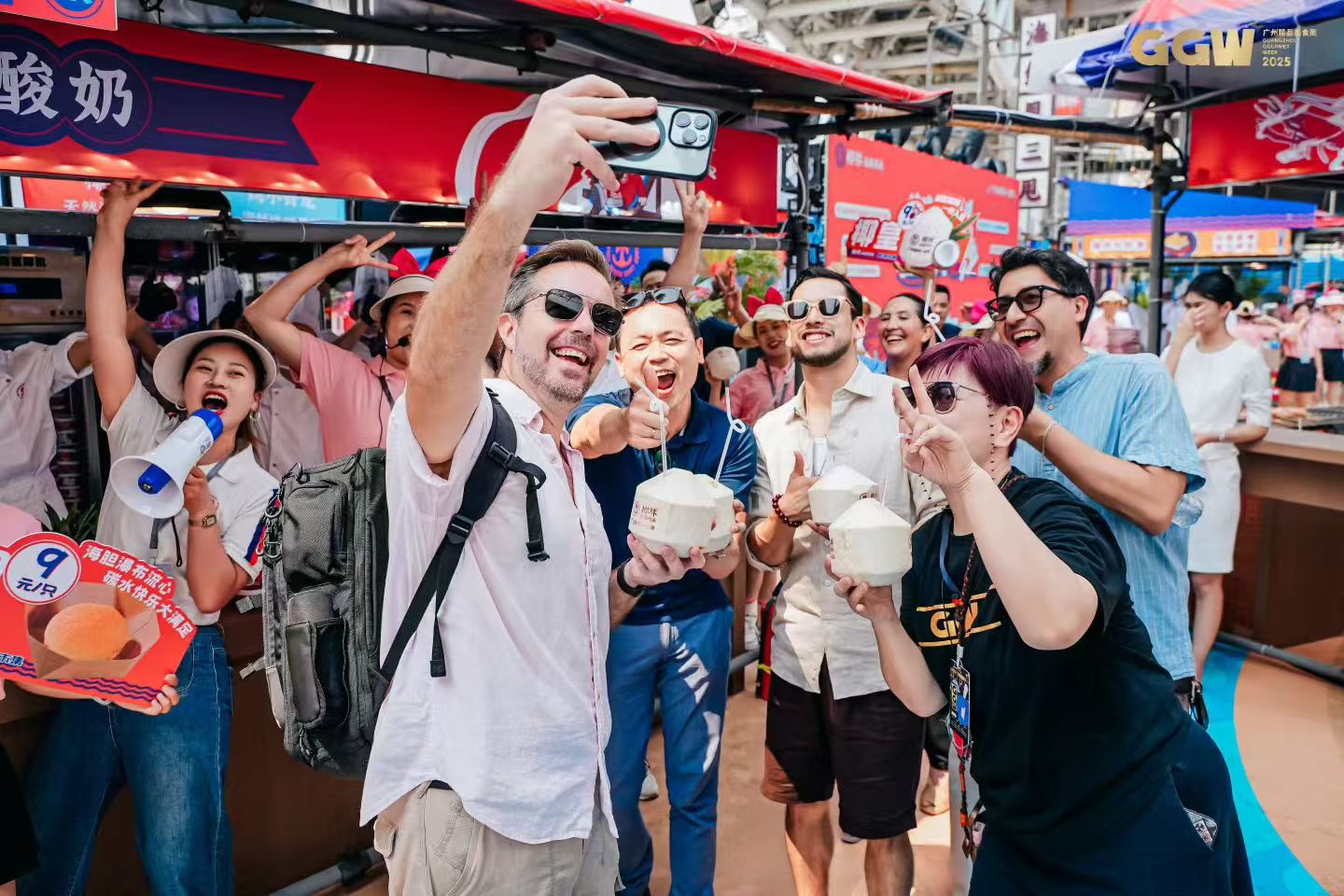 本届精品美食周汇聚超200个全国知名餐饮品牌。通讯员供图