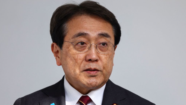 “穿睡衣冲来通报特朗普亲自出席！”