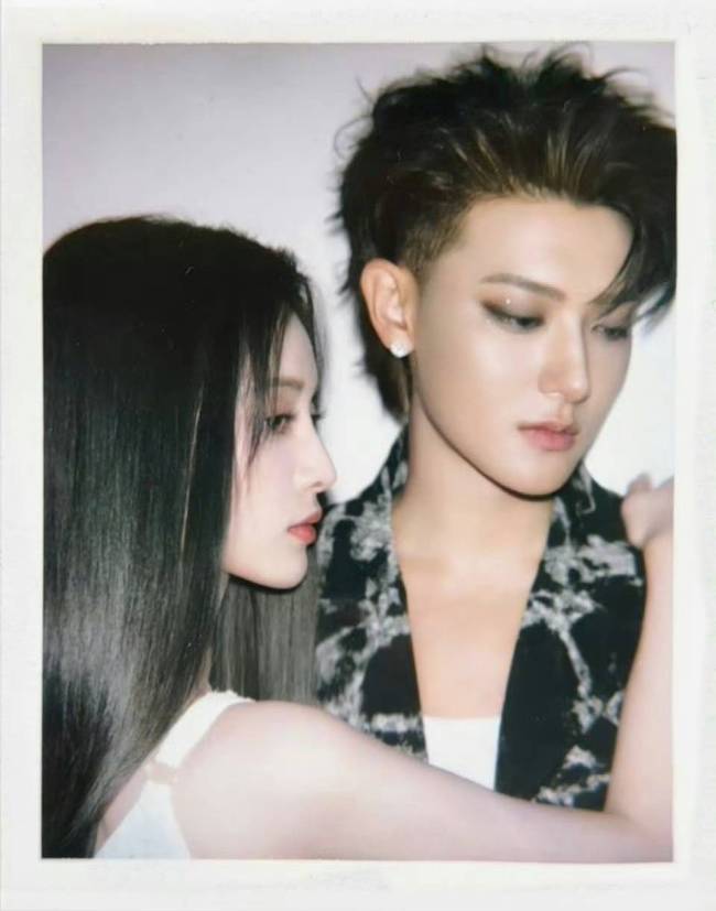 黄子韬徐艺洋撕拉片