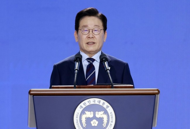 韩国紧急戒严事件一周年 李在明：追责并未结束