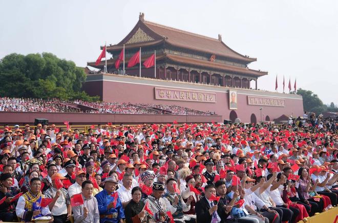 韩议员访华观礼:都怪尹锡悦瞎搞 让我们落后中国