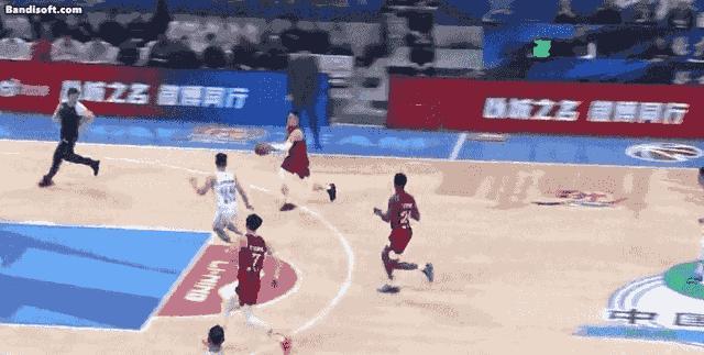 北京103-94力克山东 曾凡博生涯新高33分助胜