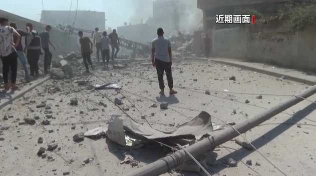 以军空袭加沙多地 巴武装人员伏击以军