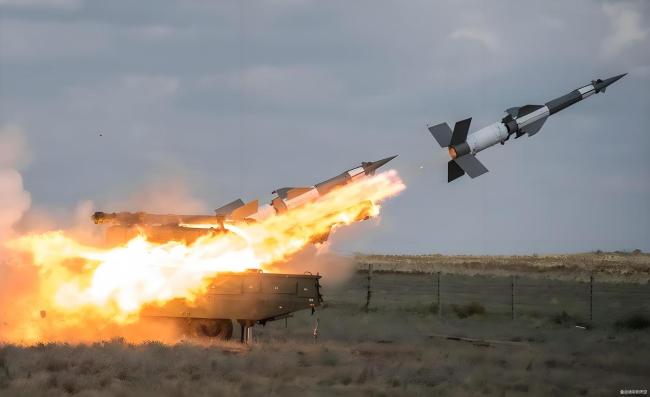 乌军用远程导弹打击俄腹地有何影响