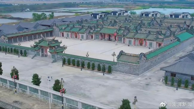 实探1.14亿违建豪宅“英之园”