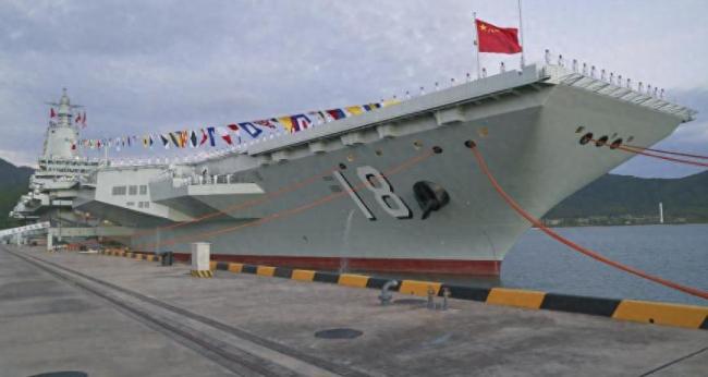 福建舰90秒弹射一架歼-15T