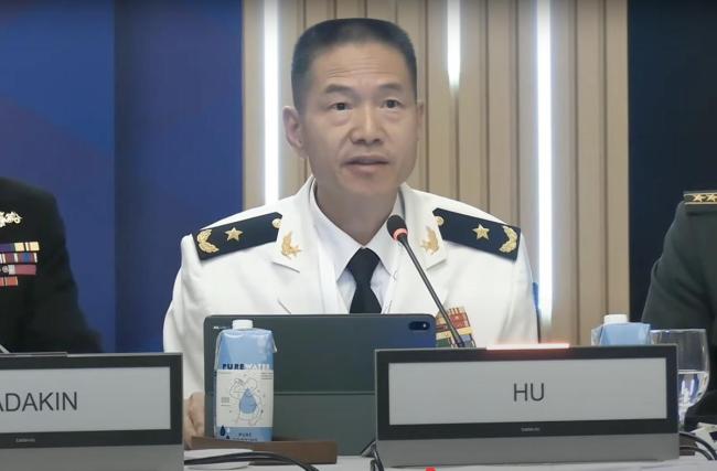 国防大学代表团团长驳斥美西方无端指责:煽动对抗,不可能得逞