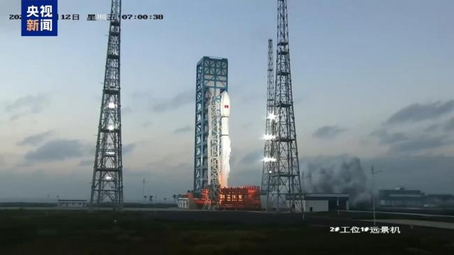 卫星太阳翼是如何突破“卡脖子”的!