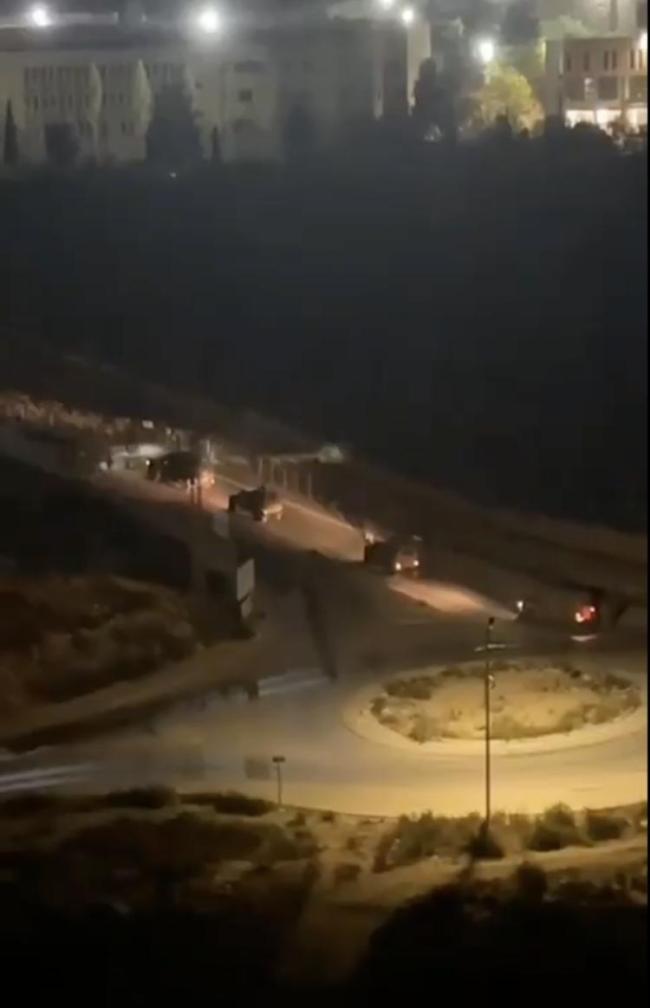 以军袭击巴勒斯坦比尔宰特大学