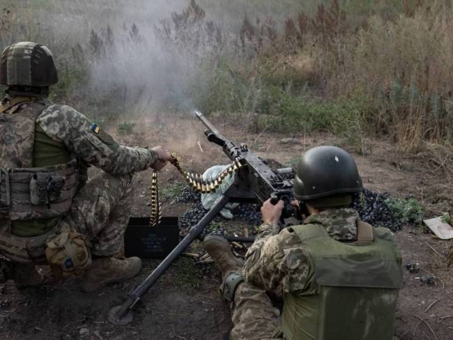 俄军正逼近康斯坦丁诺夫卡东南郊区 乌军防线告急