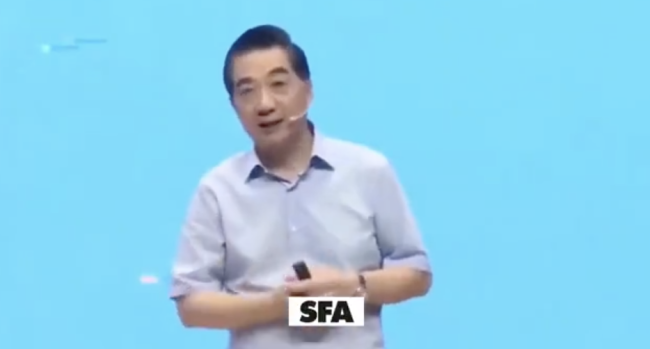张召忠人老实话不多