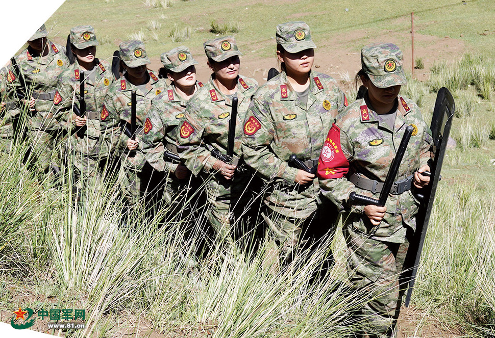 新疆生产建设兵团民兵护边员戍边守防纪事