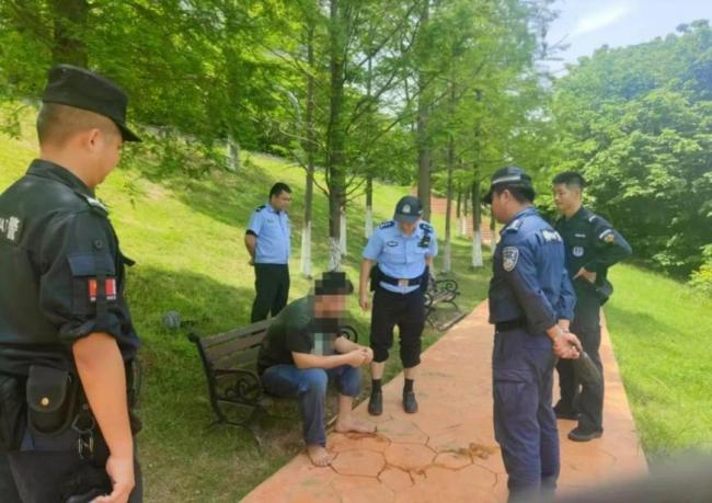 男子轻生前点奶茶 店主骑手果断报警