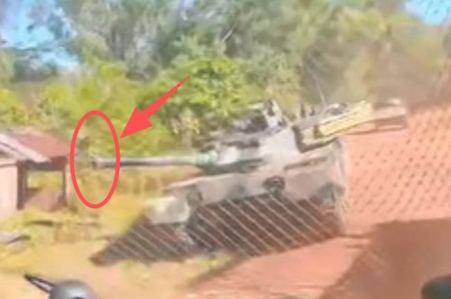 曝又一辆泰军VT-4坦克受损