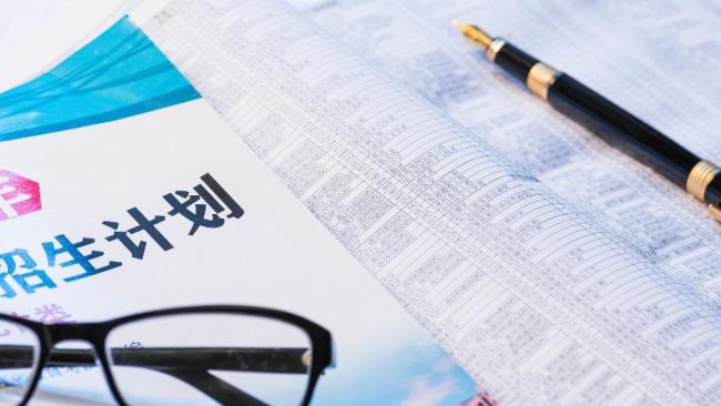 多地民办高校招不满