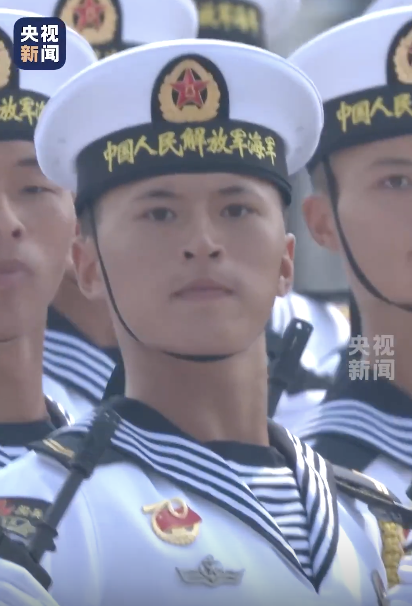 中国排面永远看不够 祝福人民海军