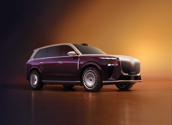 华为全家桶800V+5C综合续航1400km 岚图泰山全球首秀