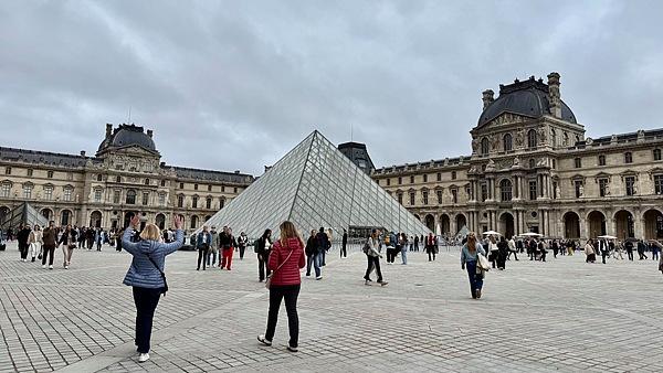 △卢浮宫（资料图）
