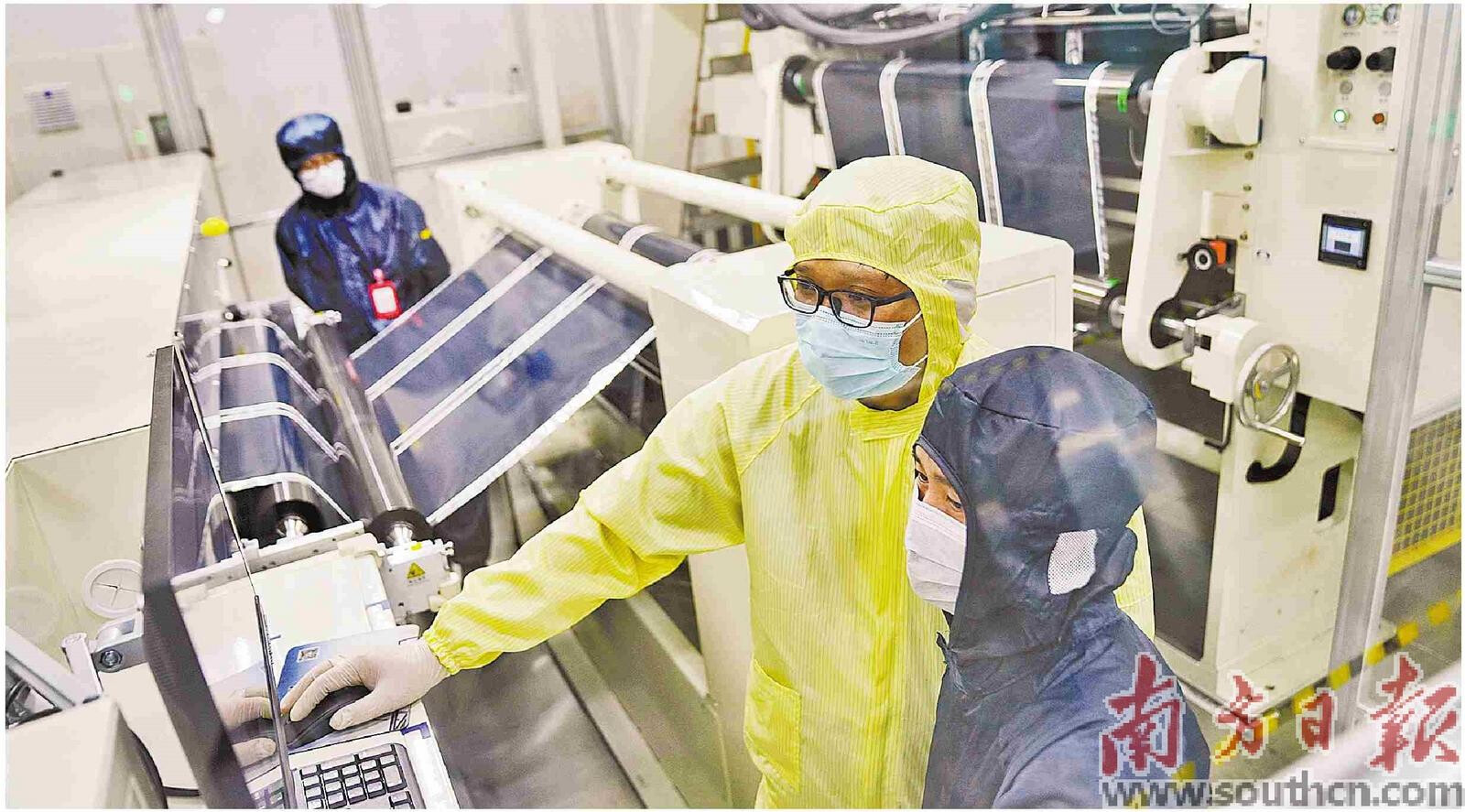  今年3月，广东首条半固态储能电池产线正式投产。南方日报记者 石磊 摄